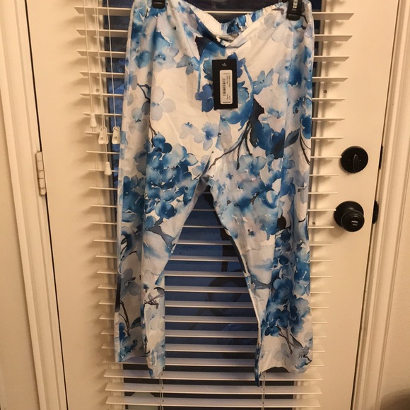 Bryn Walker Floral Print Cotton Capri Pants  Sz L , XL - Picture 3 of 4